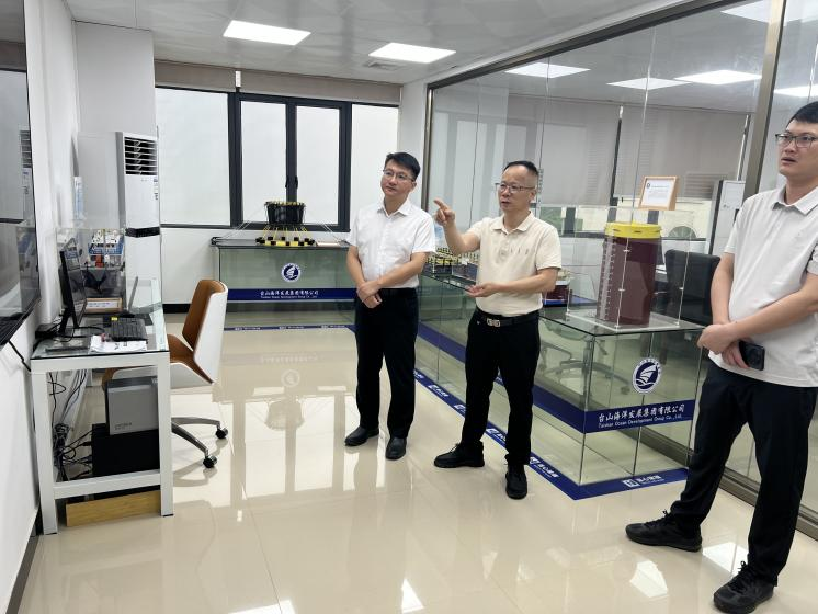 市濱海投資集團(tuán)公司黨委副書(shū)記、總經(jīng)理梁亮帶隊(duì)赴臺(tái)山海洋發(fā)展集團(tuán)考察調(diào)研